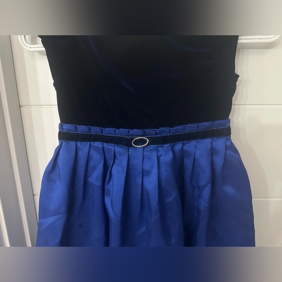 Jona Michelle: Girls Dress- Size 6 - Picture 5 of 13